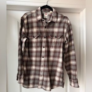 Levi’s Men’s Plaid Button Down Long Sleeve